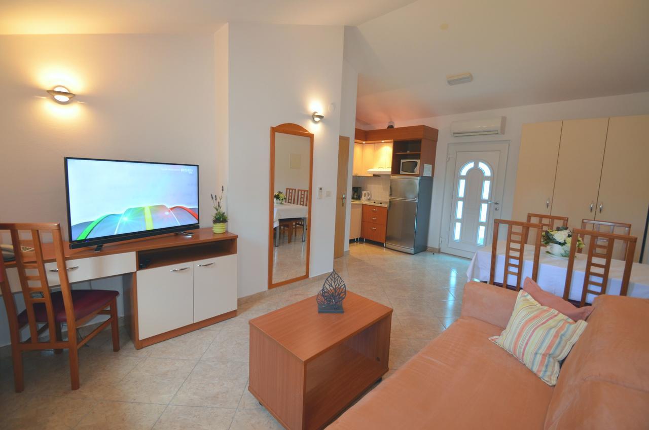 Apartments Materada Residence Porec Exterior photo