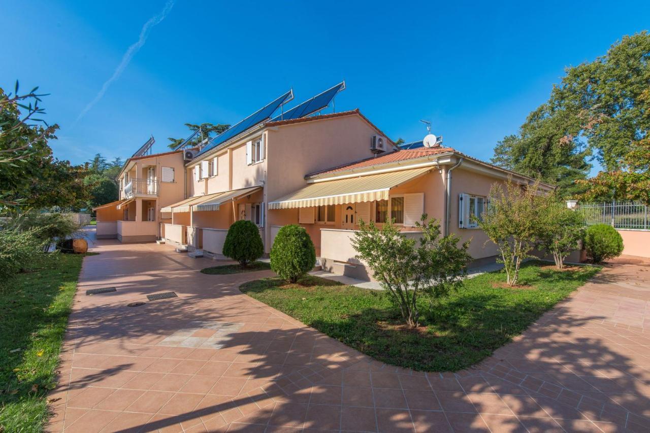 Apartments Materada Residence Porec Exterior photo